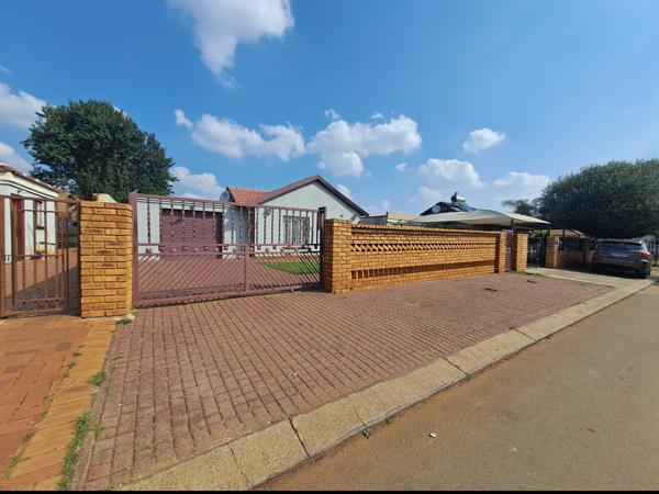 3 Bedroom House