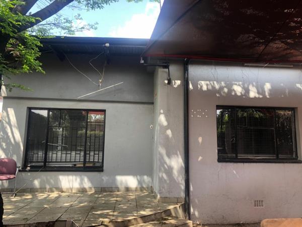 333 m² Office Space
