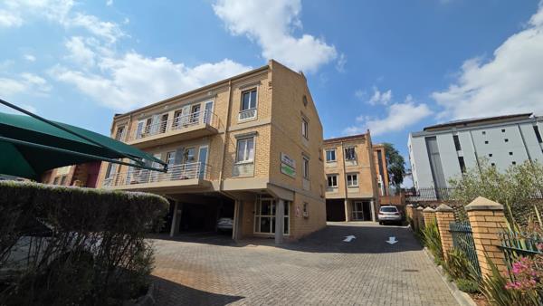 759 m² Commercial space
