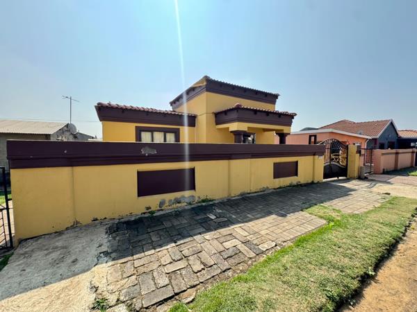 2 Bedroom House