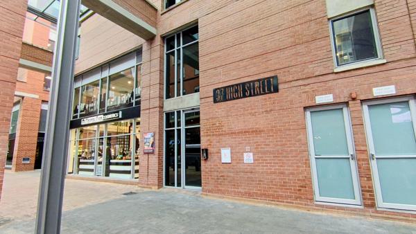 671 m² Office Space