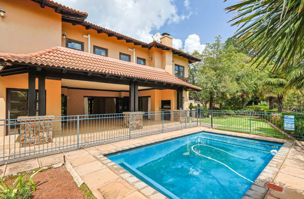5 Bedroom House