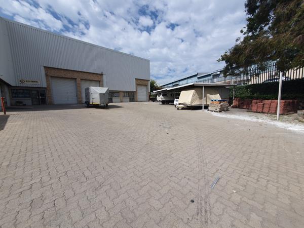 2 805 m² Industrial space