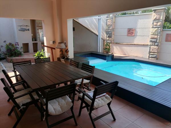 4 Bedroom Townhouse