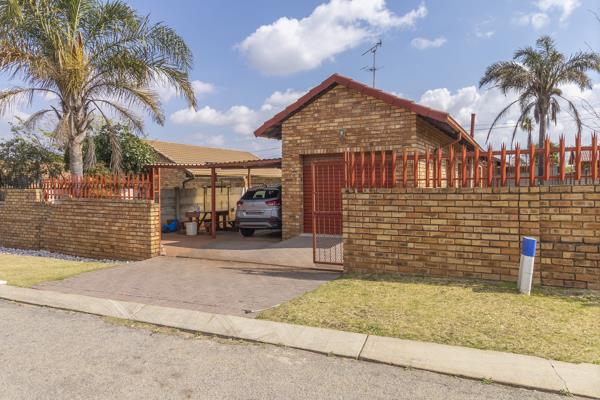 2 Bedroom House