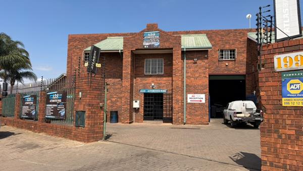 300 m² Industrial space