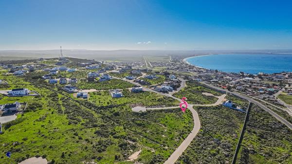 670 m² Land