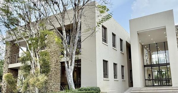 1 588 m² Commercial space