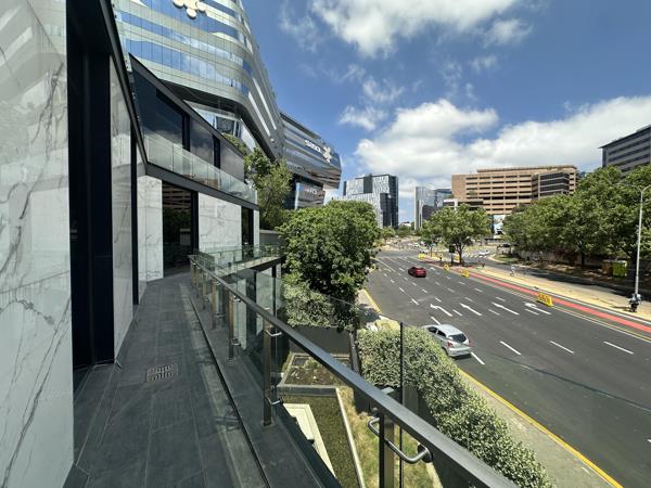1 600 m² Commercial space