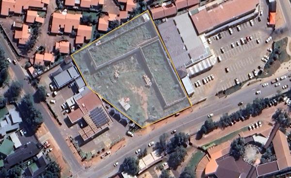 2 400 m² Commercial space