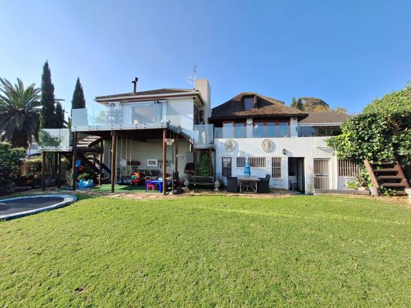 5 Bedroom House
