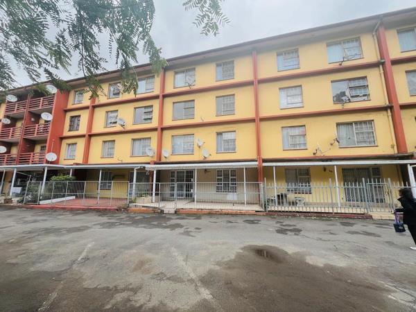 2 Bedroom Flat