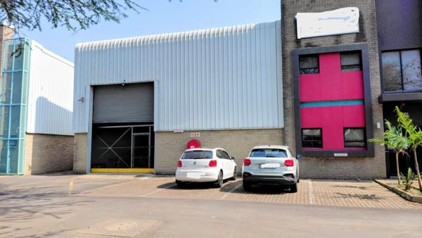 385 m² Industrial space