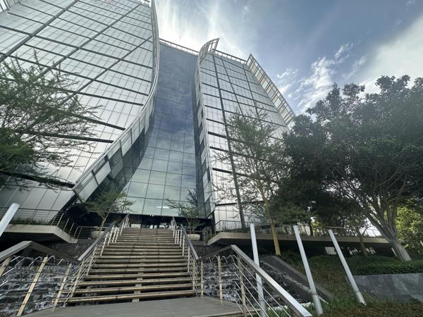 799 m² Commercial space