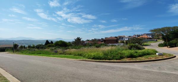 1 602 m² Land