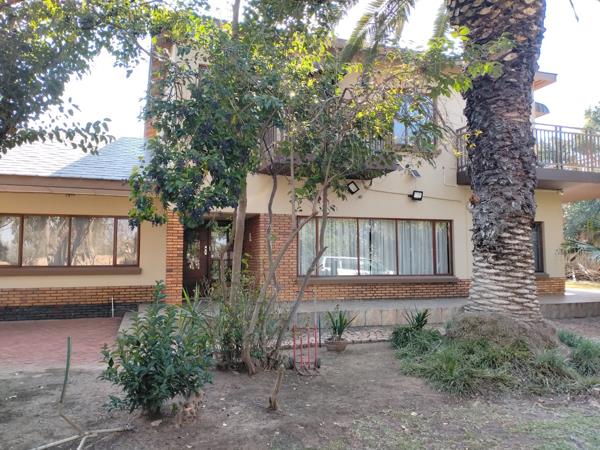 5 Bedroom House