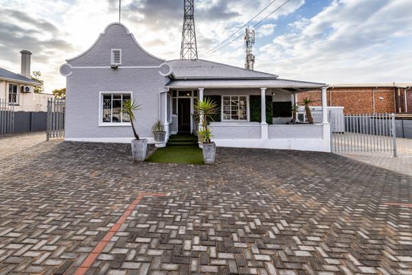 236 m² Commercial space