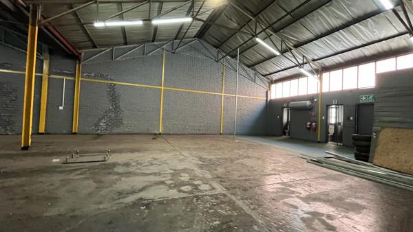 301 m² Industrial space