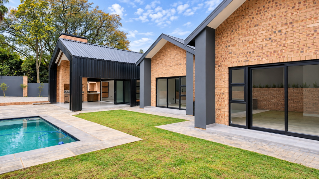 5 Bedroom House