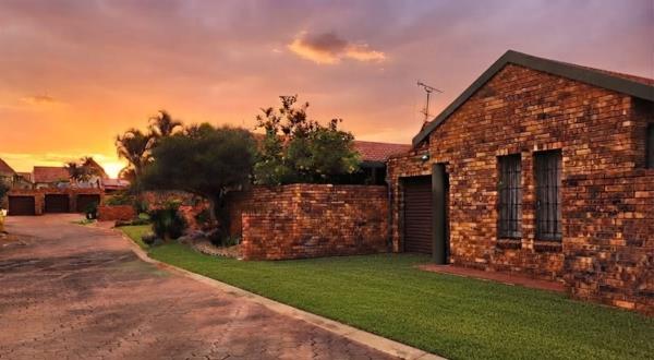 3 Bedroom Townhouse