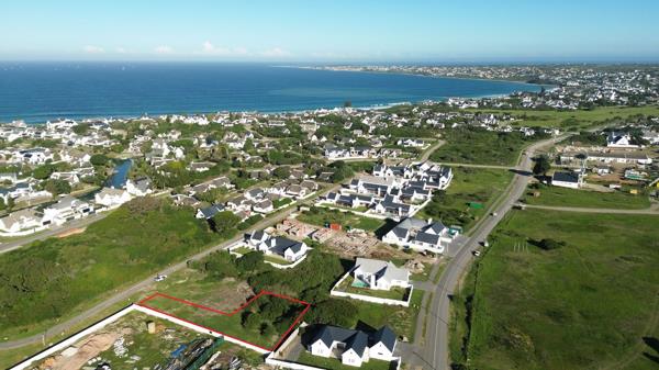 942 m² Land