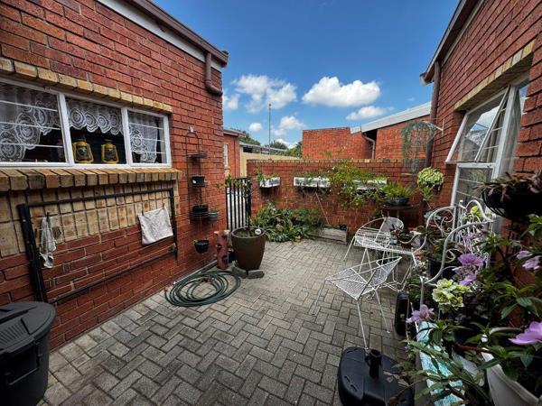 2 Bedroom Townhouse
