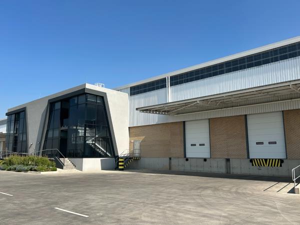 8 300 m² Commercial space