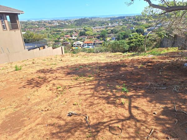 1 373 m² Land