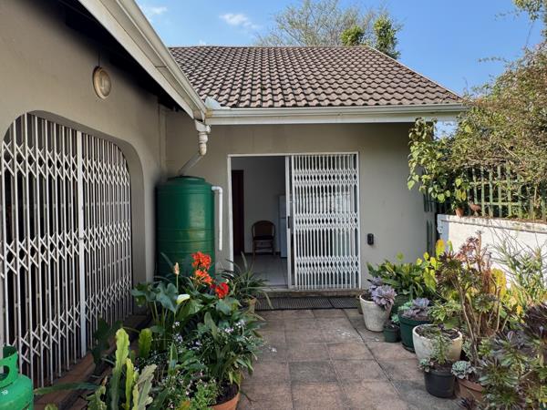 1 Bedroom Garden Cottage