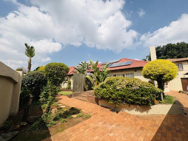 10 Bedroom House