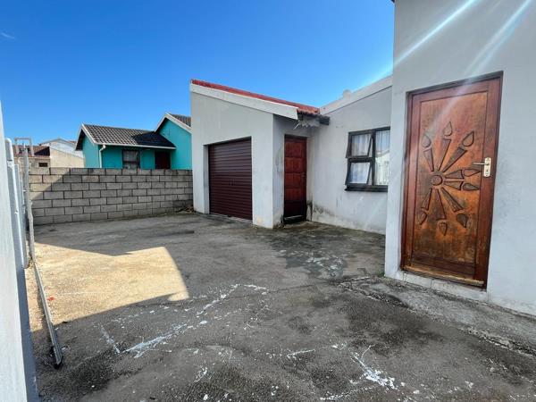 2 Bedroom House