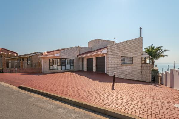 7 Bedroom House
