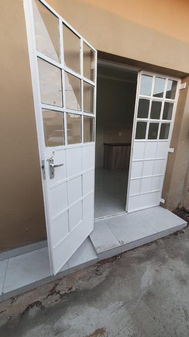 1 Bedroom Garden Cottage