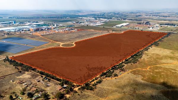 57.6 ha Land