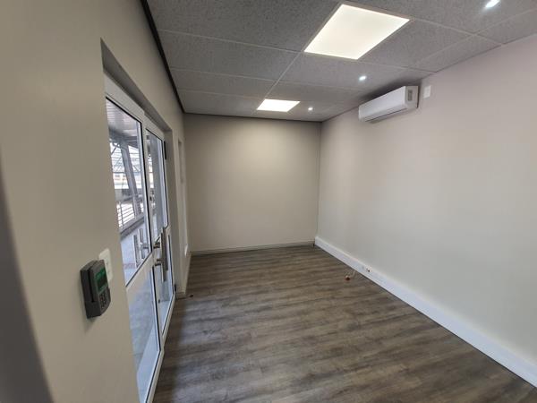 74 m² Office Space