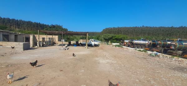 3 000 m² Land