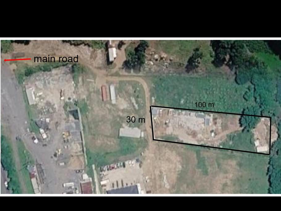 3 000 m² Land