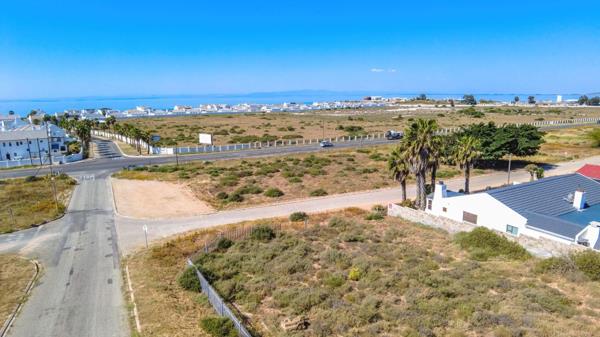 860 m² Land