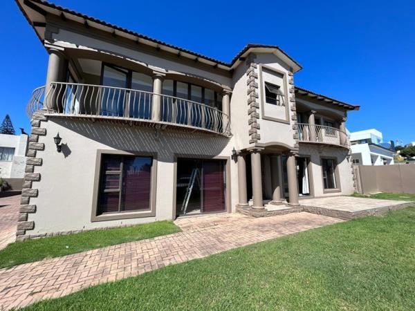 4 Bedroom Townhouse