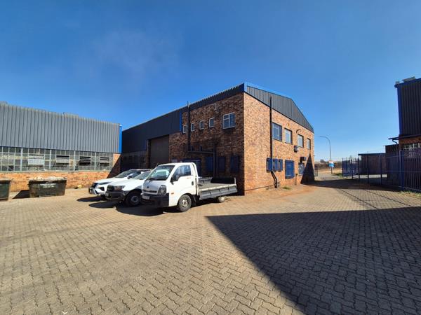 649 m² Industrial space