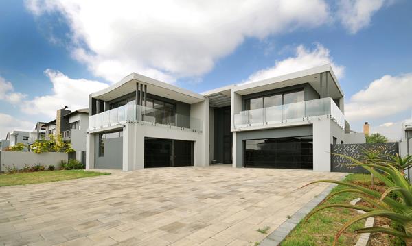5 Bedroom House