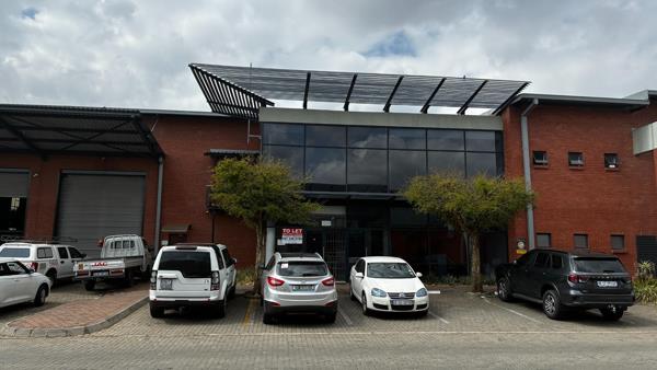 1 061 m² Commercial space