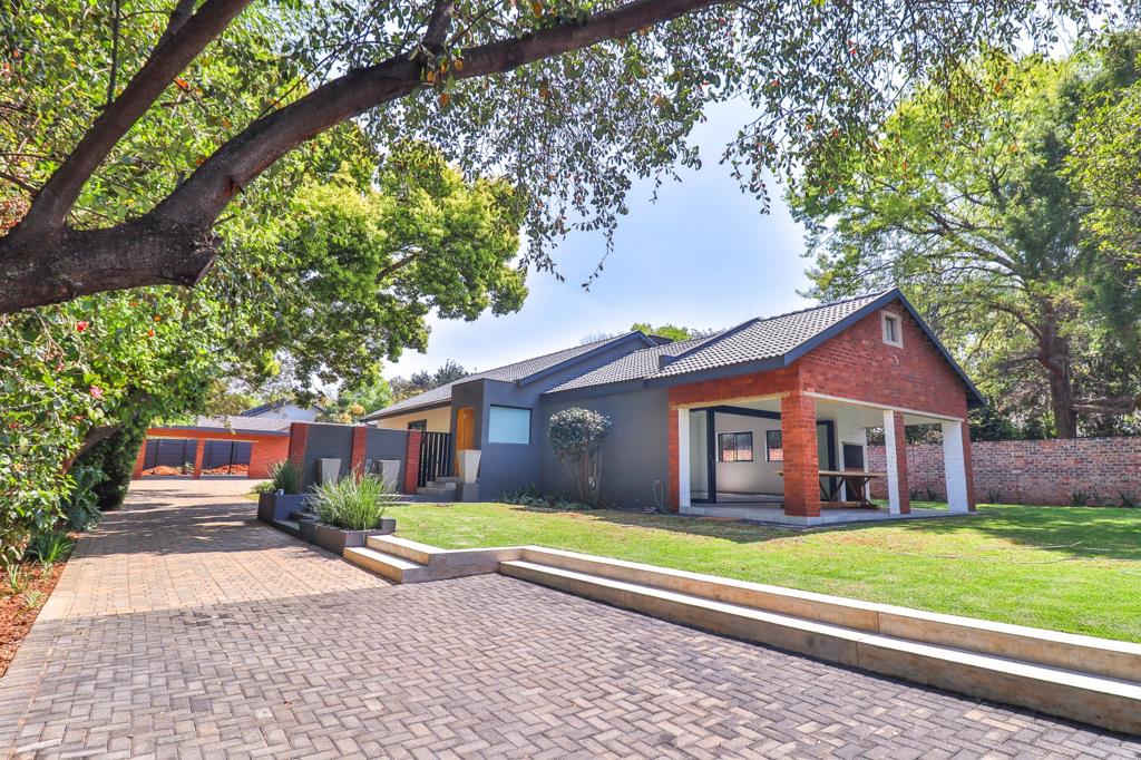 4 Bedroom House
