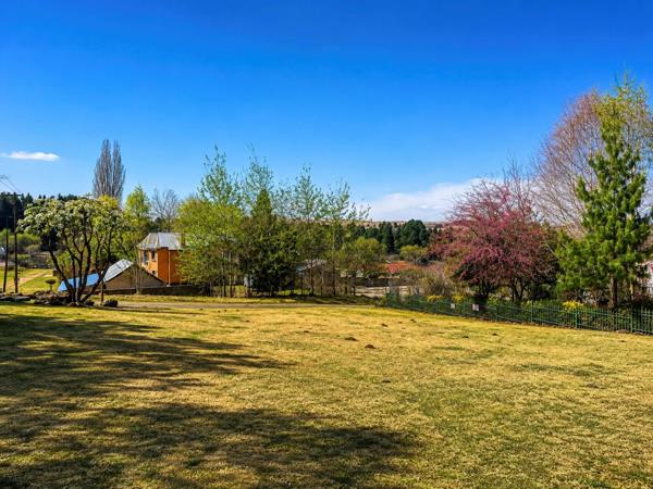 800 m² Land