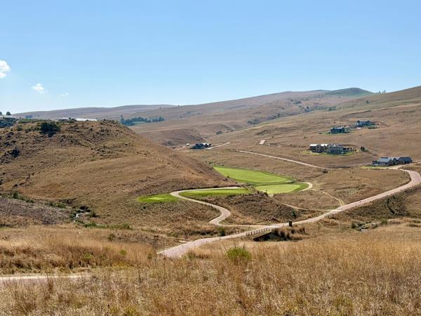 1 305 m² Land