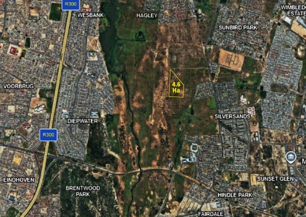 4.6 ha Land