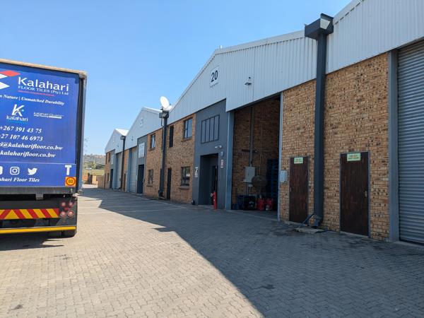 461.1 m² Industrial space