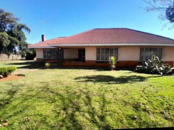 1 Bedroom House