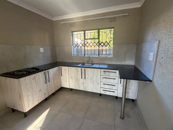 1 Bedroom House