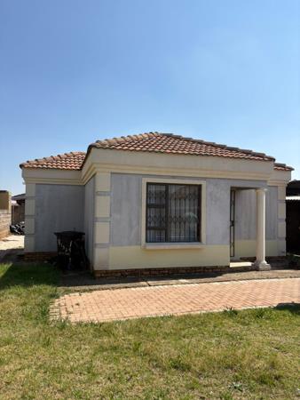 2 Bedroom House